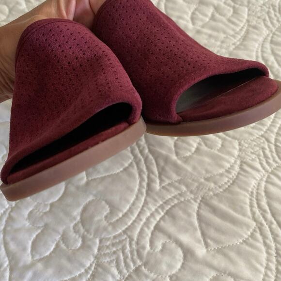 Koolaburra By Ugg W 7 Raychel Leather Sandals Maroon casual minimal - Picture 3 of 8